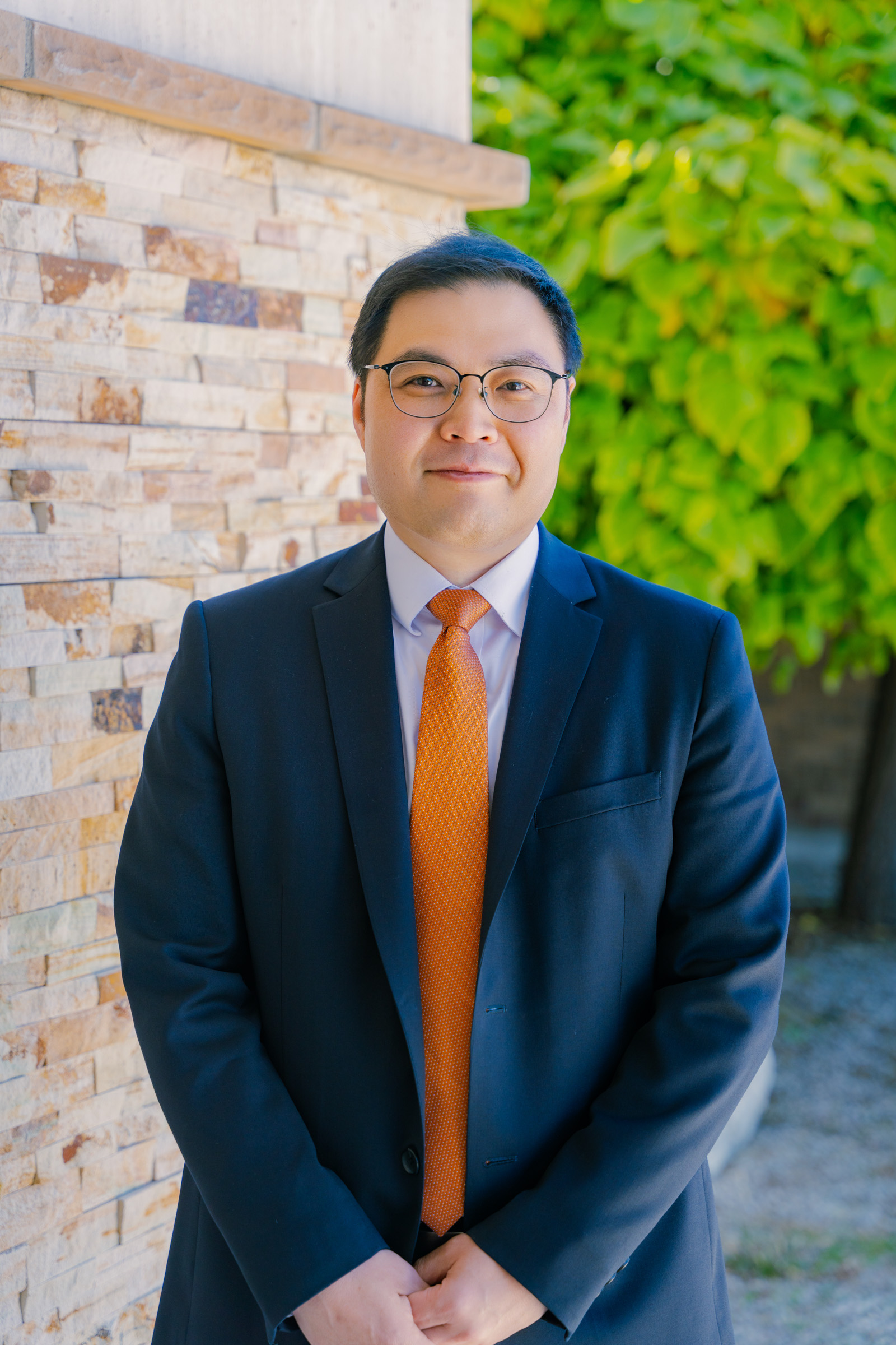 손유진 담임목사